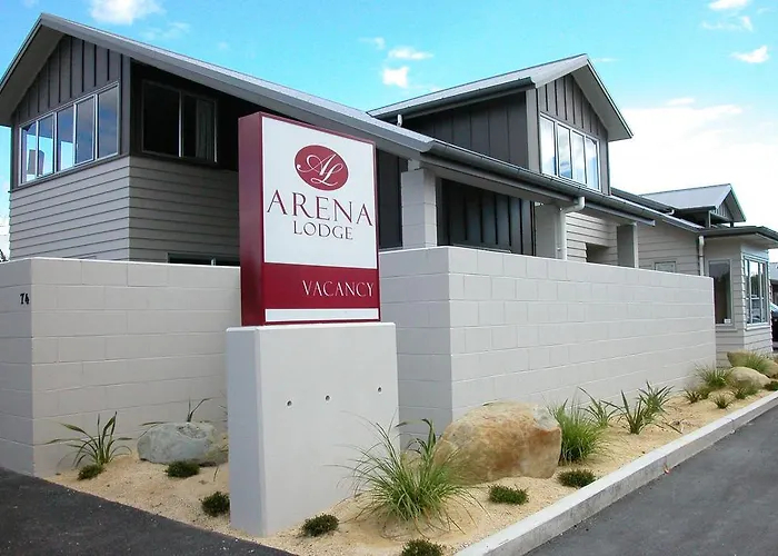 Arena Lodge